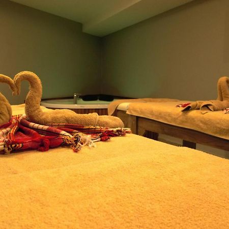 Atacity Hotel Истанбул Екстериор снимка