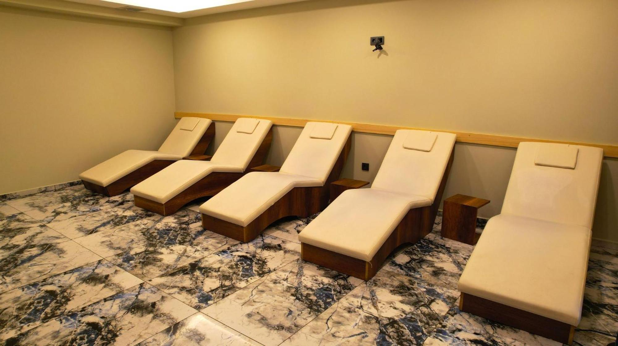 Atacity Hotel Истанбул Екстериор снимка