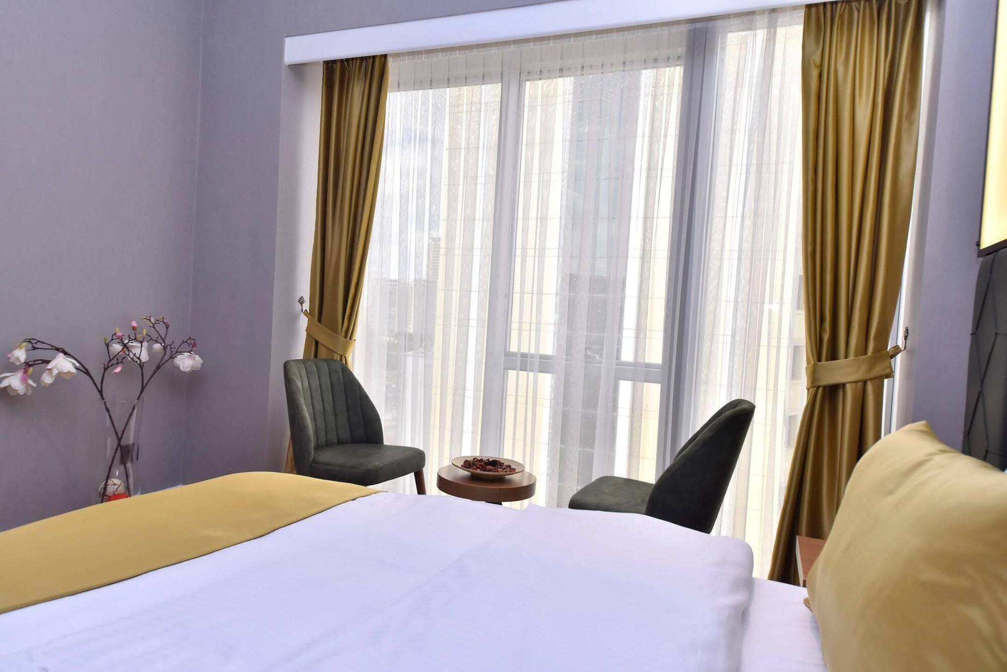 Atacity Hotel Истанбул Екстериор снимка